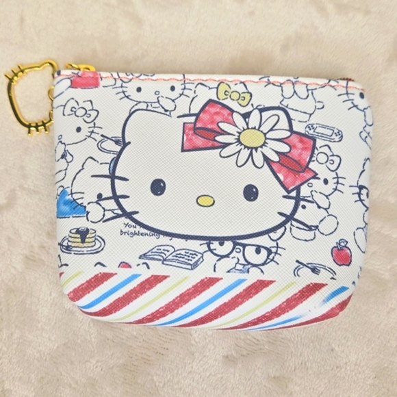 Hello Kitty Coin Purse - Picture 6 of 6